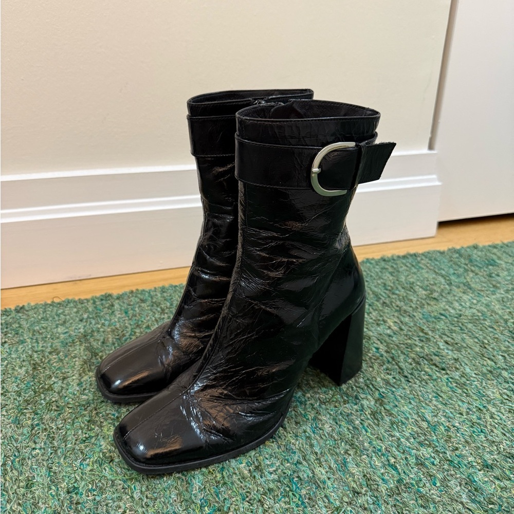 Jona Black Patent Leather Heeled Boots with Buckle